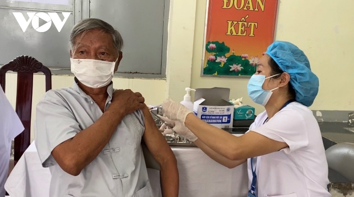 Another COVID death reported, severe cases on the rise